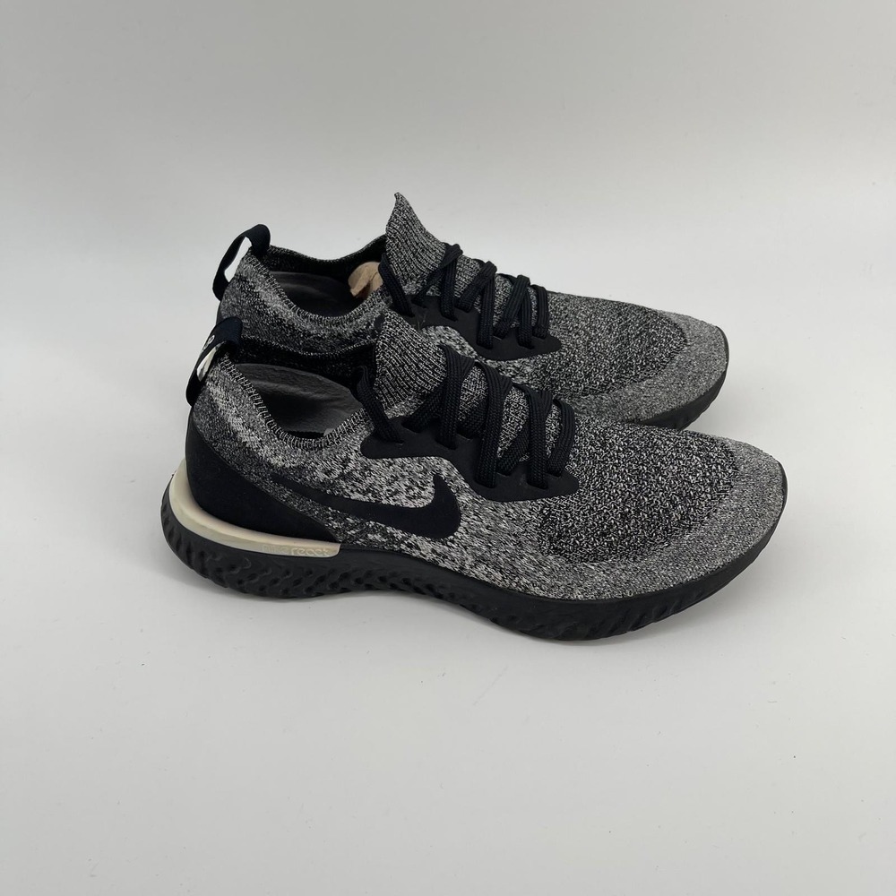 Nike Epic React Flyknit Black Dark Grey Running Shoes AQ0070-011 Womens 7